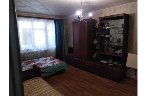 Продам квартиру на Проспекте Победы - Квартиры в Севастополе