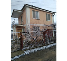 Продам  жилой дом  в Крыму,  в  г. Бахчисарай в можевеловой роще - Дома в Крыму