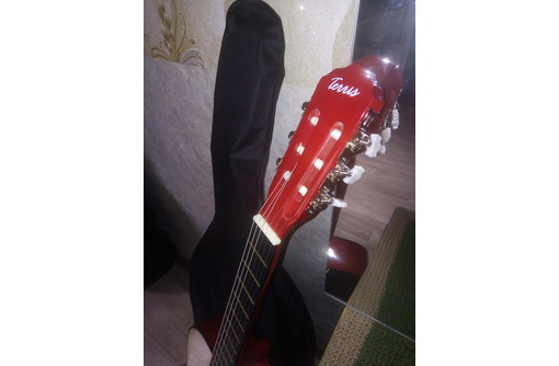 Гитара для учебы или подарок недорого - Гитары и другие струнные в Симферополе
