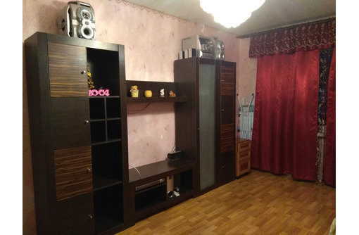 Продам 1- комнатную квартиру по улице 60 лет октября Пентагон - Квартиры в Симферополе