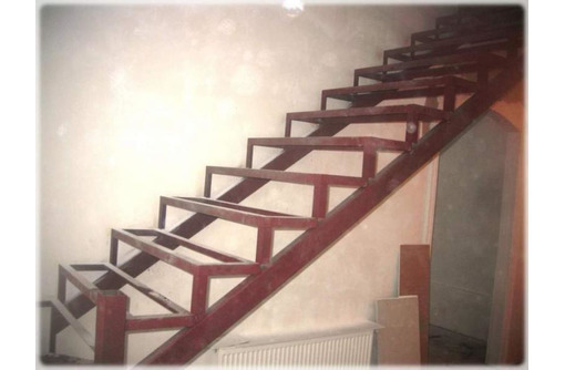Изготовим смонтируем металлические лестницы Гиб до 12мм - 4 м , рубка до 25 мм- 3 м - Лестницы в Севастополе