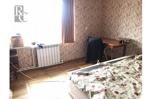 Продаётся двухуровневая трехкомнатная квартира на ул. Адмирала Макарова д. 39м - Квартиры в Севастополе