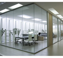 Офисные и домашние перегородки из стекла и пластика - оптимальное решение для перепланировки - Межкомнатные двери, перегородки в Алупке