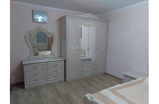 Продается 3-комнатная квартира 76 м.кв. на ул. Колобова 18/2 - Квартиры в Севастополе