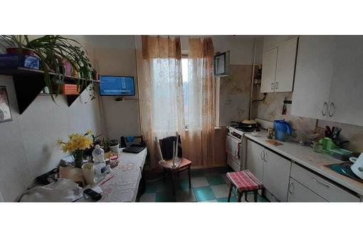 Продам  квартиру улучшенной планировки ПРОМБАЗА - Квартиры в Керчи