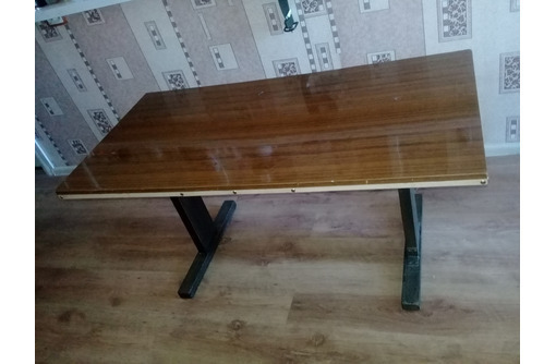 стол     журнальный - Столы / стулья в Симферополе