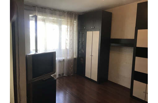 Продам 1 комнатную квартиру  Гресе с ремонтом - Квартиры в Симферополе