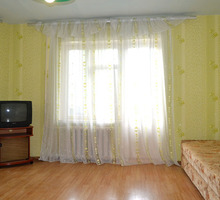 Продается  квартира в самом центре города Феодосия - Квартиры в Феодосии