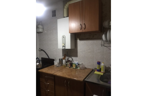 Продается двухкомнатная квартира в Нахимовском районе по ул. Розы Люксембург - Квартиры в Севастополе