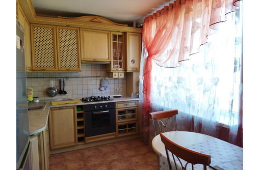 Продам отличную двухкомнатную квартиру - Квартиры в Севастополе