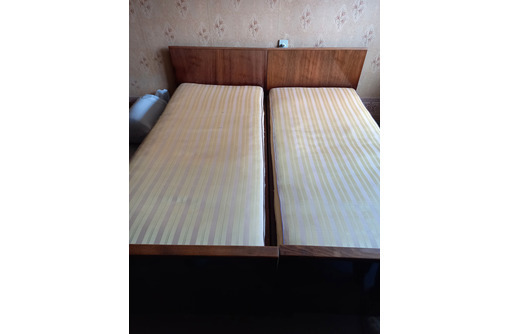 Кровати две - Мебель для спальни в Феодосии