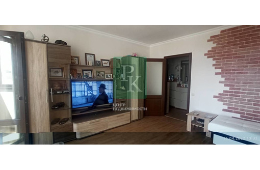 Продается 2-к квартира 61.7м² 5/10 этаж - Квартиры в Севастополе