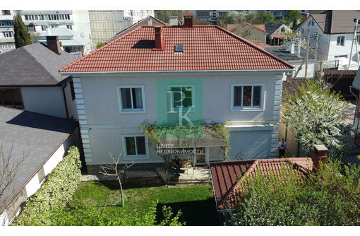 Продам дом 175м² на участке 4 сотки - Дома в Севастополе