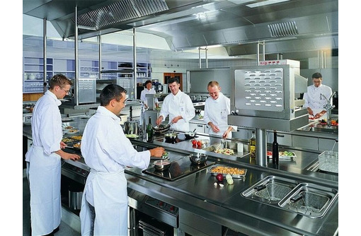 ​В Ресторан "Фабрикант" требуются повар холодного цеха, посудомойщица и официанты! - Бары / рестораны / общепит в Симферополе