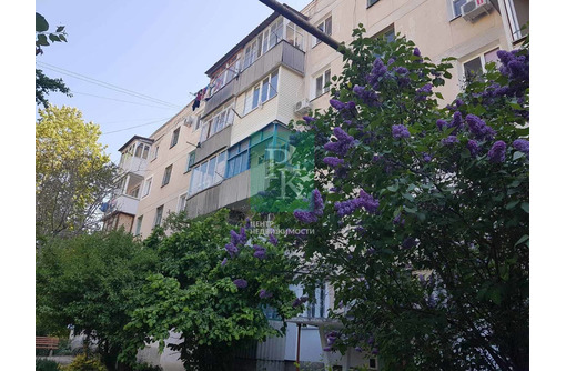Продаю 2-к квартиру 45.2м² 3/5 этаж - Квартиры в Севастополе