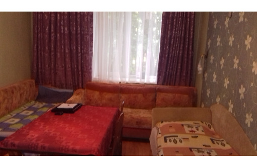 Сдаю койко-место в комнате 18 кв.м. на 3 чел.в квартире с евроремонтом в Стрелецкой бухте - Аренда комнат в Севастополе