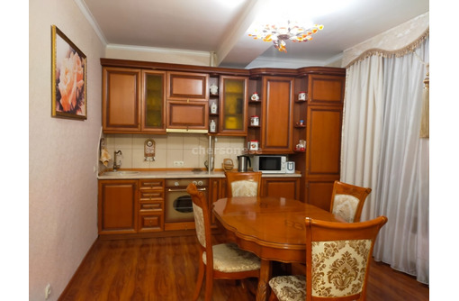 Сдаю 2-к квартиру 60м² 3/10 этаж - Аренда квартир в Севастополе