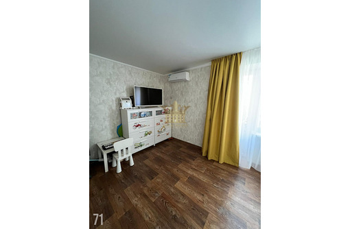 Продается 1-к квартира 31.3м² 5/5 этаж - Квартиры в Симферополе