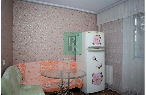 Продам 2-к квартиру 55.3м² 2/5 этаж - Квартиры в Севастополе
