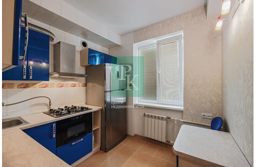 Продается 2-к квартира 44.9м² 5/5 этаж - Квартиры в Севастополе
