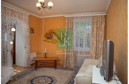 Продам 2-к квартиру 45.2м² 1/2 этаж - Квартиры в Севастополе
