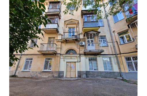 Продается 1-к квартира 30.3м² 1/3 этаж - Квартиры в Севастополе