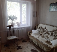 Продам свою 2-х комнатную квартиру в городе Симферополе по улице Кечкеметской, 5-й этаж /5-ти - Квартиры в Крыму