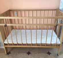 Продам: детская кроватка б/у - Детская мебель в Алупке