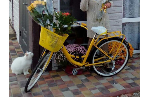Продаю  женский велосипед - Спорттовары в Феодосии