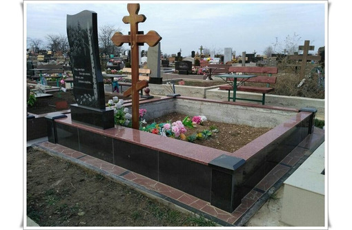 Памятники на могилу - Ритуальные услуги в Бахчисарае