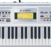 Срочно продам синтезатор Roland E-09W - Прочая электроника и техника в Севастополе