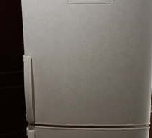 Продаетая холодильник LG двухкамерный - Прочая домашняя техника в Севастополе