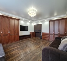 Большая 2 комнатная с дизайнерским ремонтом - Квартиры в Севастополе