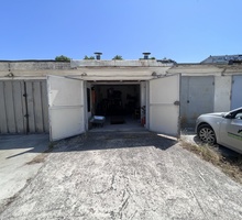 В продаже просторный сухой каменный, охраняемый гараж с подвалом в ГСК Кипарис-2 - Продам в Севастополе