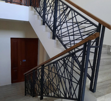 Изготавливаем лестницы и ограждения к ним - Металлические конструкции в Алуште