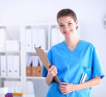 Требуется младший администратор и медсестра меди. центра, медсестра в стоматологический кабинет - Медицина, фармацевтика в Евпатории