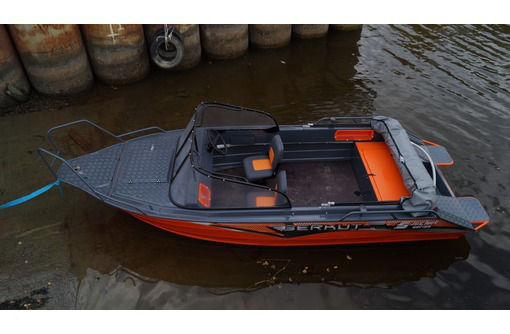 Продаем лодку (катер) Berkut S-Jacket - Моторные лодки в Керчи