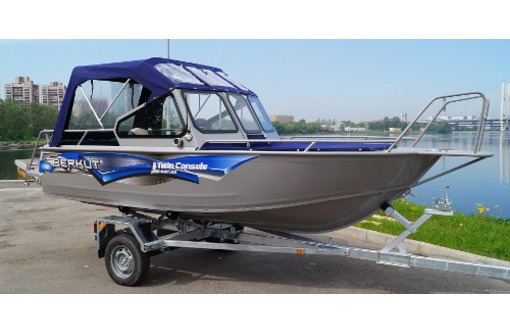 Продаем катер (лодку) Berkut L-TwinConsole - Катера в Керчи