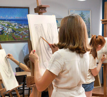 ​В художественную студию в Севастополе требуется преподаватель живописи и рисунка . - Образование / воспитание в Севастополе