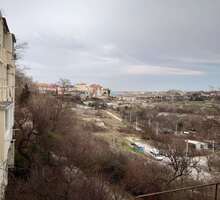 Продажа двухкомнатной квартиры с видом на Херсонес (Карантинную бухту) - Квартиры в Севастополе