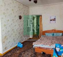 Продается 4-к квартира 50.7м² 1/1 этаж - Квартиры в Крыму