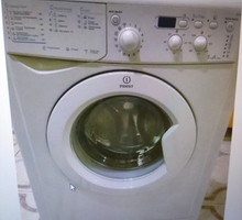 Продам стиральную машинку Indesit - Стиральные машины в Севастополе