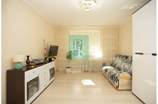 Продаю 2-к квартиру 52м² 1/1 этаж Севастополь № 2005644