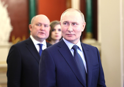 Губернатор Севастополя попросил Путина освободить учителей от лишних бумаг
