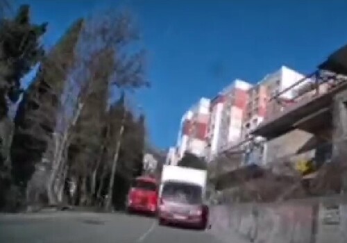 В Крыму пользователи соцсетей помогли поймать потенциального убийцу за рулем грузовика