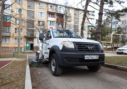 В Крыму тестируют новейшую уборочную машину