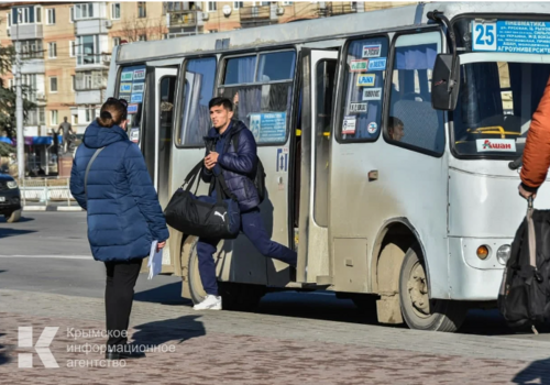 В Крыму 16 и 17 марта общественный транспорт будет работать в режиме рабочего дня