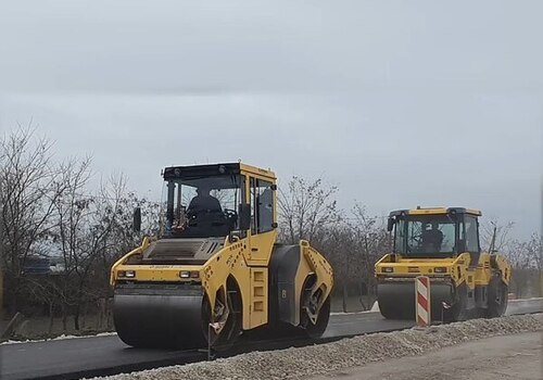 Стартовал ремонт двух автодорог, ведущих из новых регионов в Крым