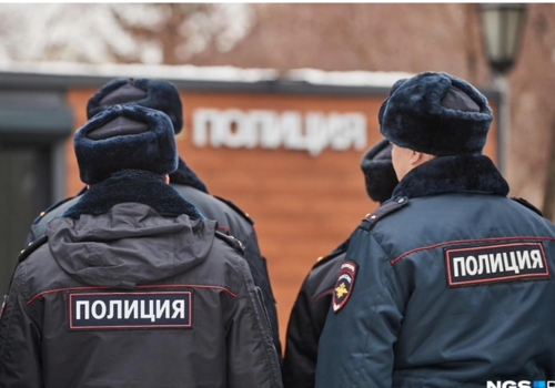 Сотрудники полиции взяли под охрану избирательные участки в Севастополе