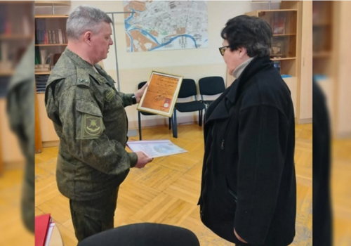 Найденная в Крыму медаль «За боевые заслуги» вернулась в семью в Волгоградскую область